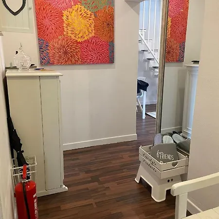 Apartament 7-24 Self-check-in - 120qm - 5 - 2 Bathrooms - Kitchen - Free Parking - Yihapartment