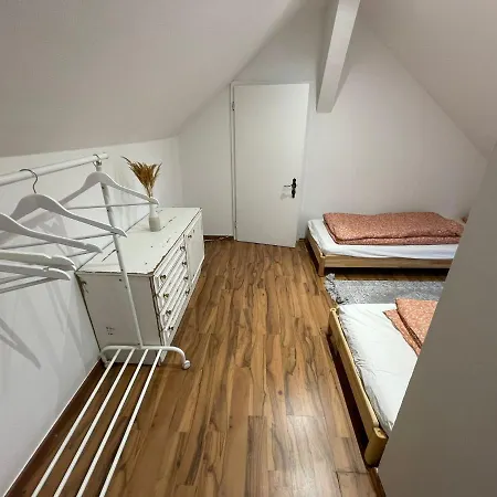 7-24 Self-check-in - 120qm - 5 - 2 Bathrooms - Kitchen - Free Parking - Yihapartment * Hanower